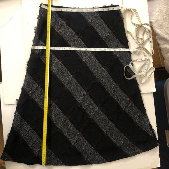 Denver Hayes Diagonal Stripe Patchwork Fringe Midi Dress Black Grey Red Sz 8 - Picture 13 of 15